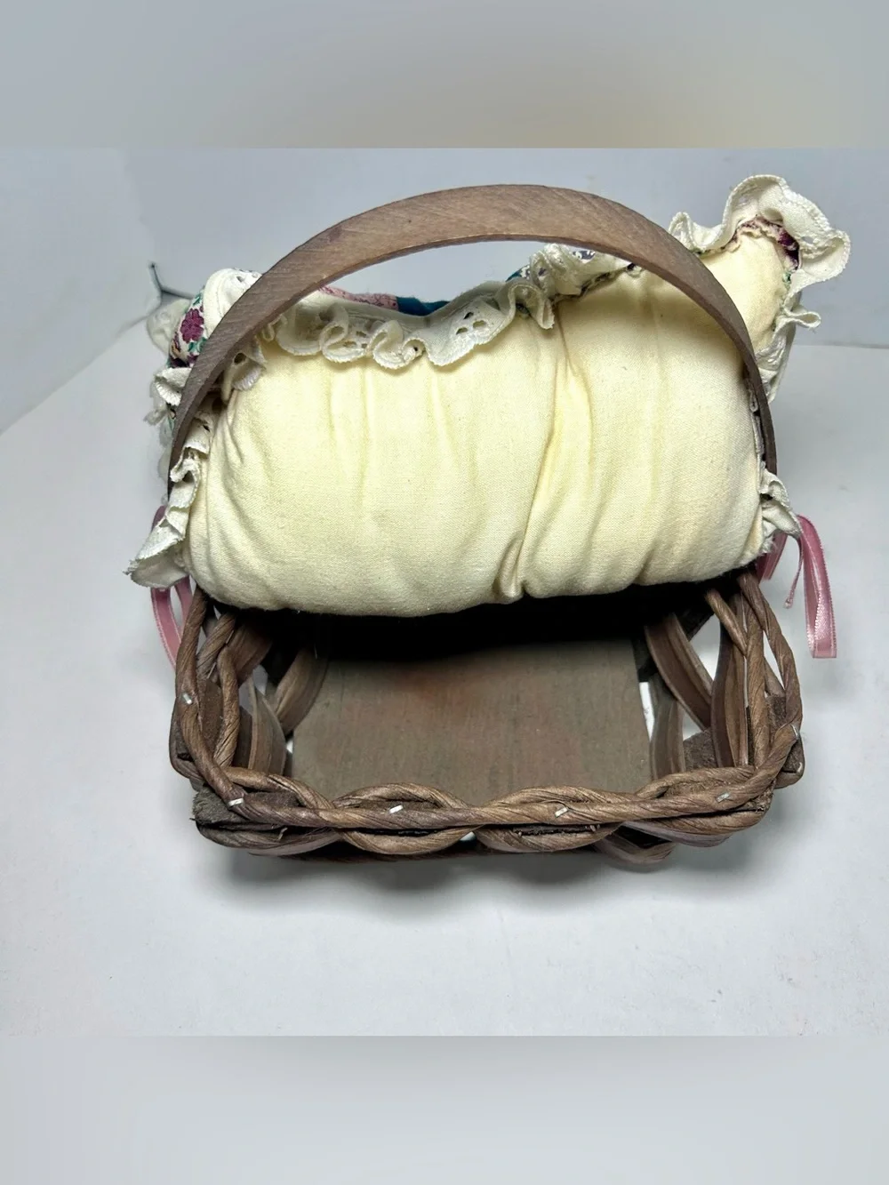 Quilted Pillow Top Basket with handle
